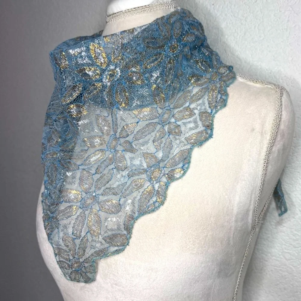 Vintage Blue Silver & Gold Lace Scalloped Edge Kerchief Scarf Ascot Unisex